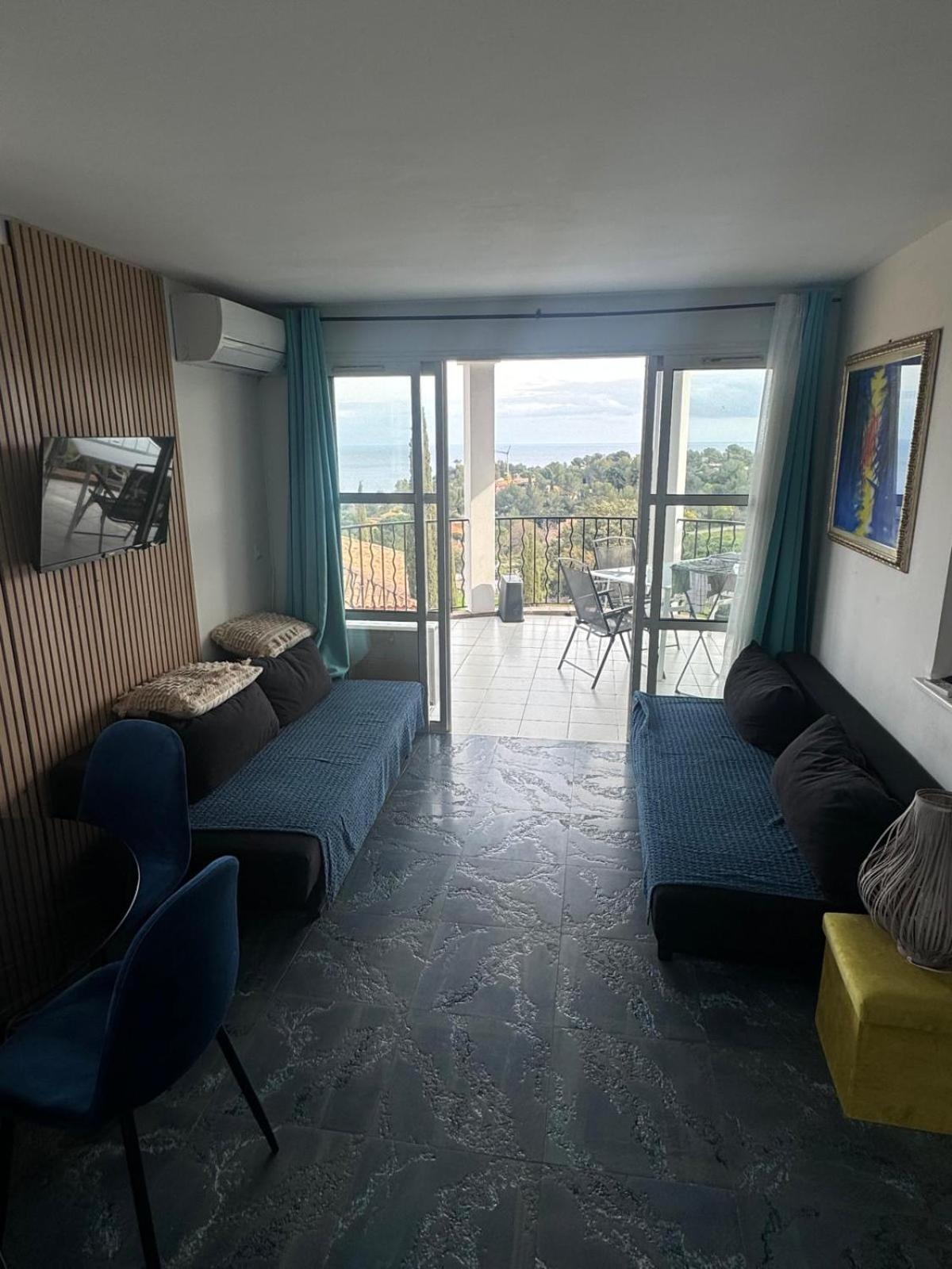 Cap Esterel Vue Mer Et Climatise Apartment Saint-Raphaël Екстериор снимка